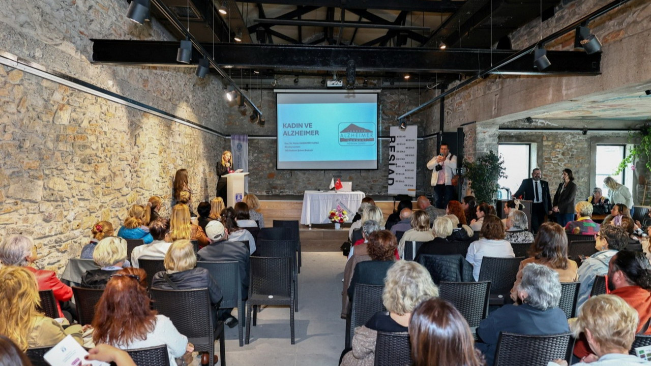 Bodrum’da ''Kadın ve Alzheimer Farkındalık Programı'' Düzenlendi