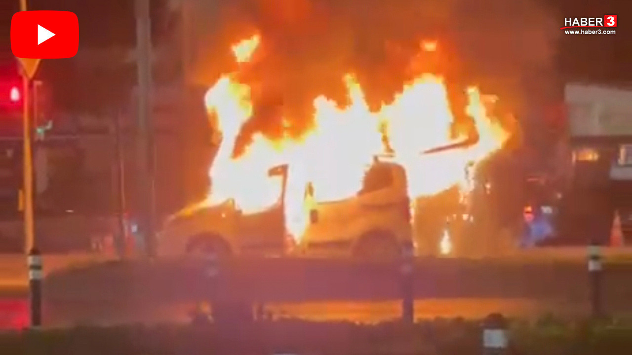 İstanbul'da bir araç seyir halindeyken alev topuna dönüştü, sürücü kendini aracından aşağı attı!