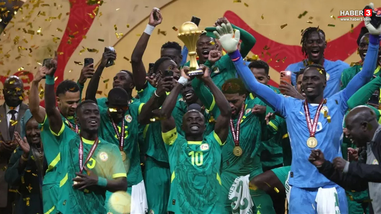 Afrika Kupası'nda tarihi karar: Şampiyon değişti! Senegal hükmen mağlup, kupa Fas'ın oldu