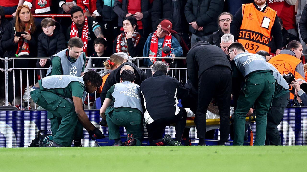 Acil ameliyata alınan Noa Lang'dan ilk görüntü geldi