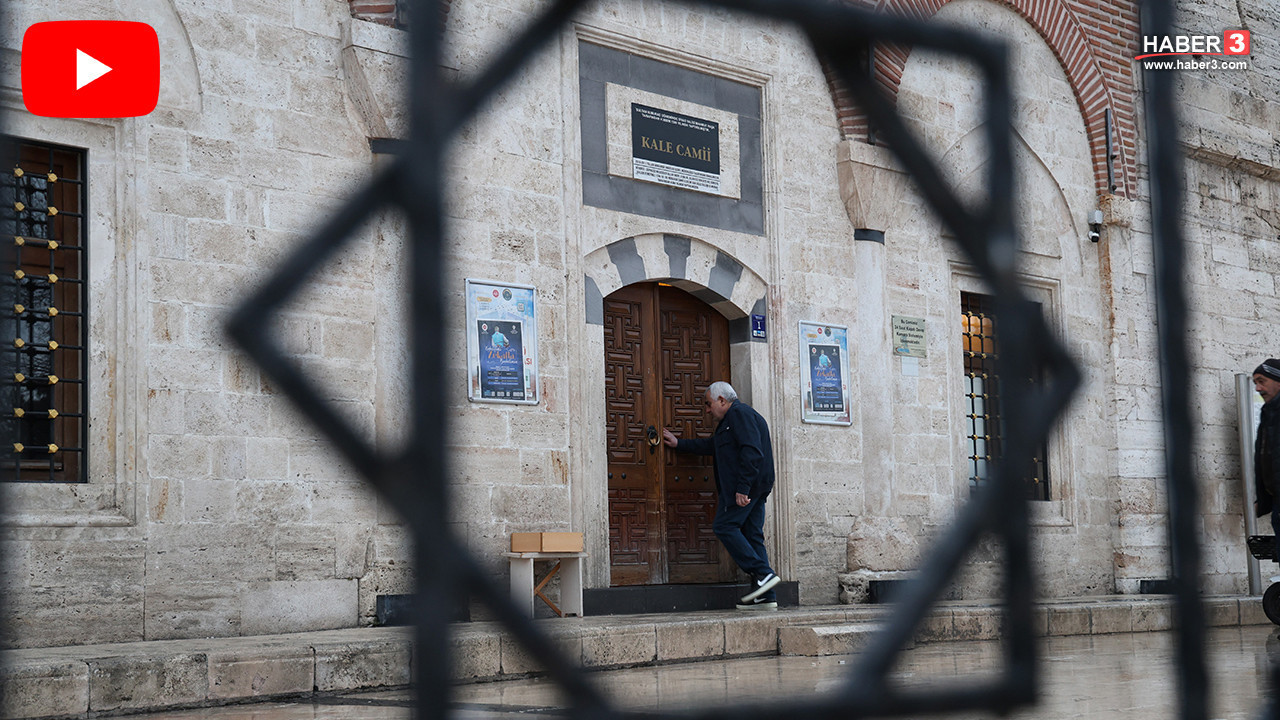 Türkiye'nin 4 asırlık tarihi camisinde yüzyılların geleneği bozulmadı