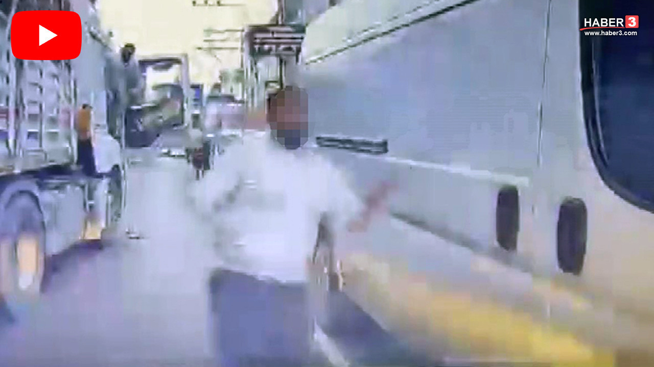 Ellerindeki bıçakla trafikte dehşet saçan baba-oğulun vandallığının bedeli ağır oldu