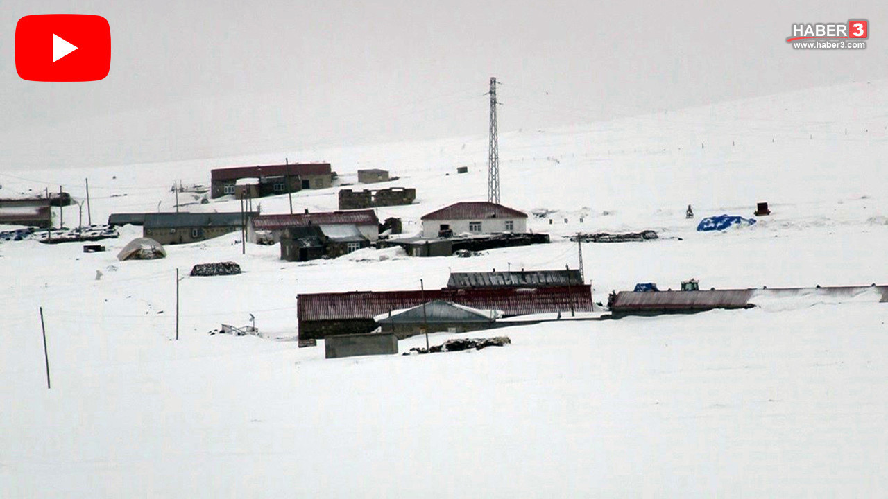 Beyaz kabus geri döndü! Bir ilimizde evler karlar altında kaldı