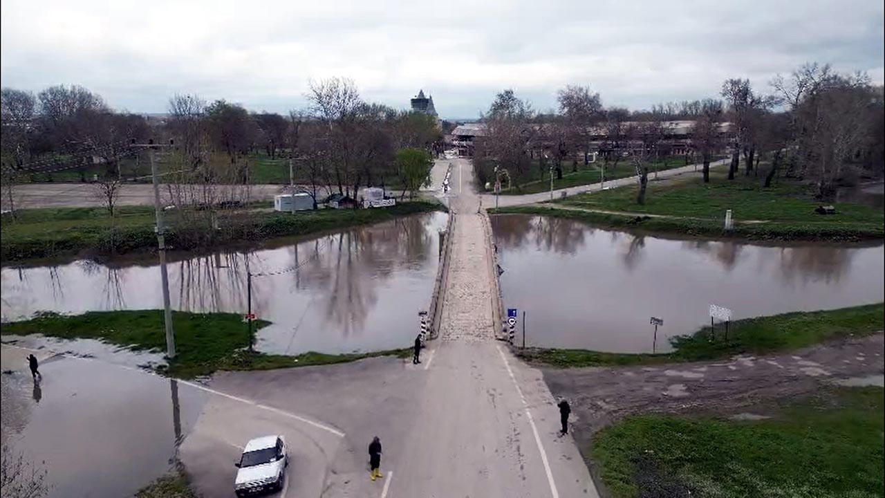 Kabus geri döndü! Edirne'de ''turuncu'' alarm verildi