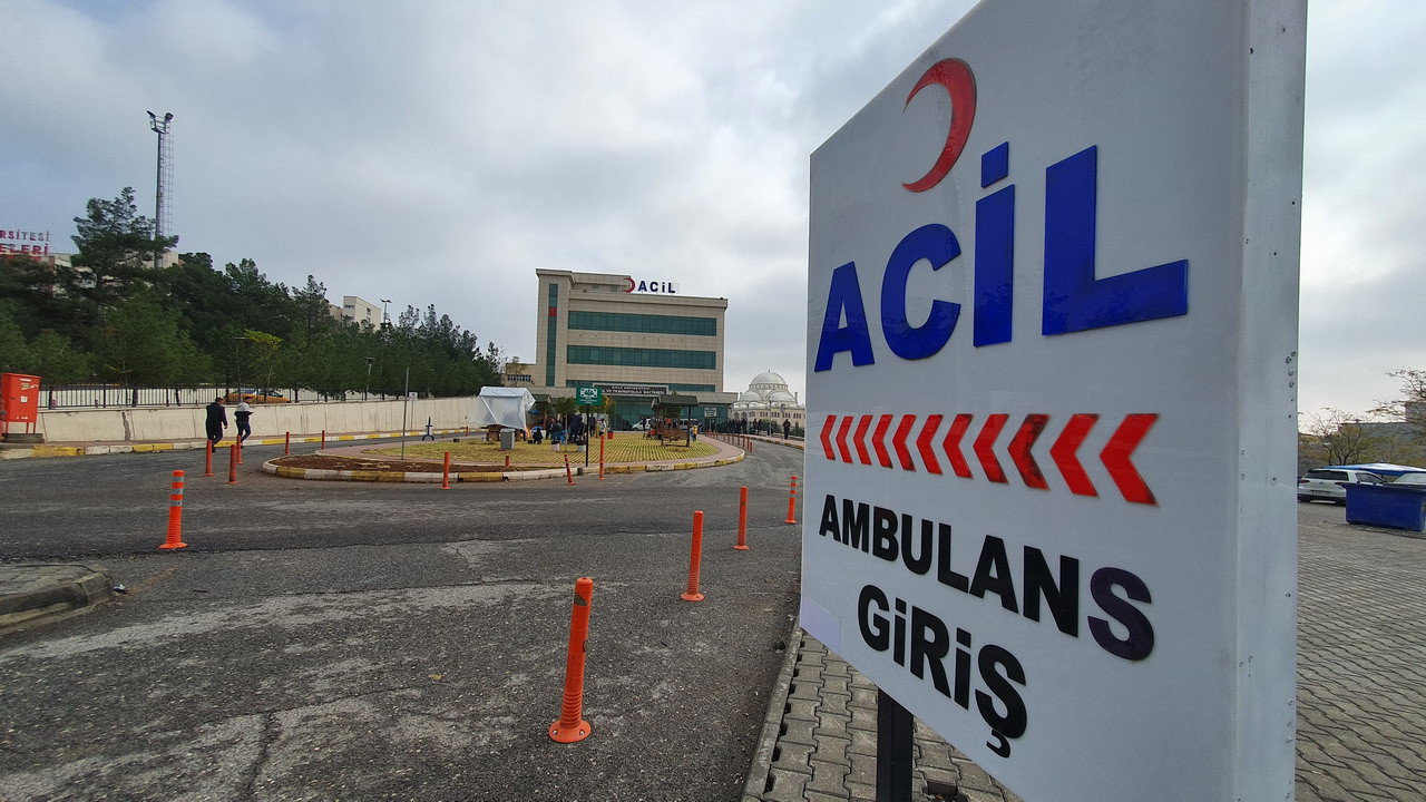 İki kuzenin oyunu korkunç bitti... Küçük çocuk kayanın altında kalarak can verdi