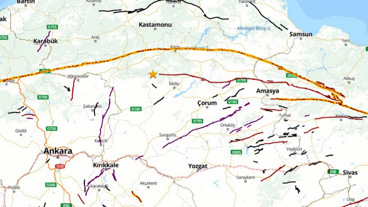 Çorum'da korkutan deprem! Çevre iller de hissetti