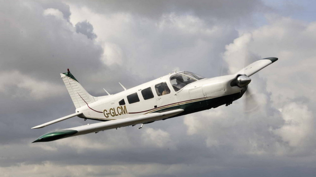 Havalimanında korkunç kaza; uçak pistten çıktı 2 ölü var!