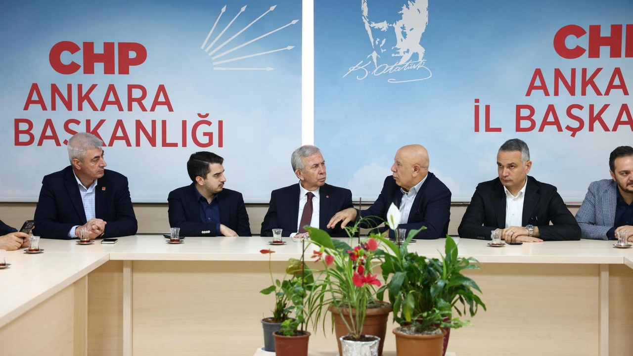 Ankara Büyükşehir Belediye Başkanı Mansur Yavaş'tan İl Başkanlığı'na ziyaret