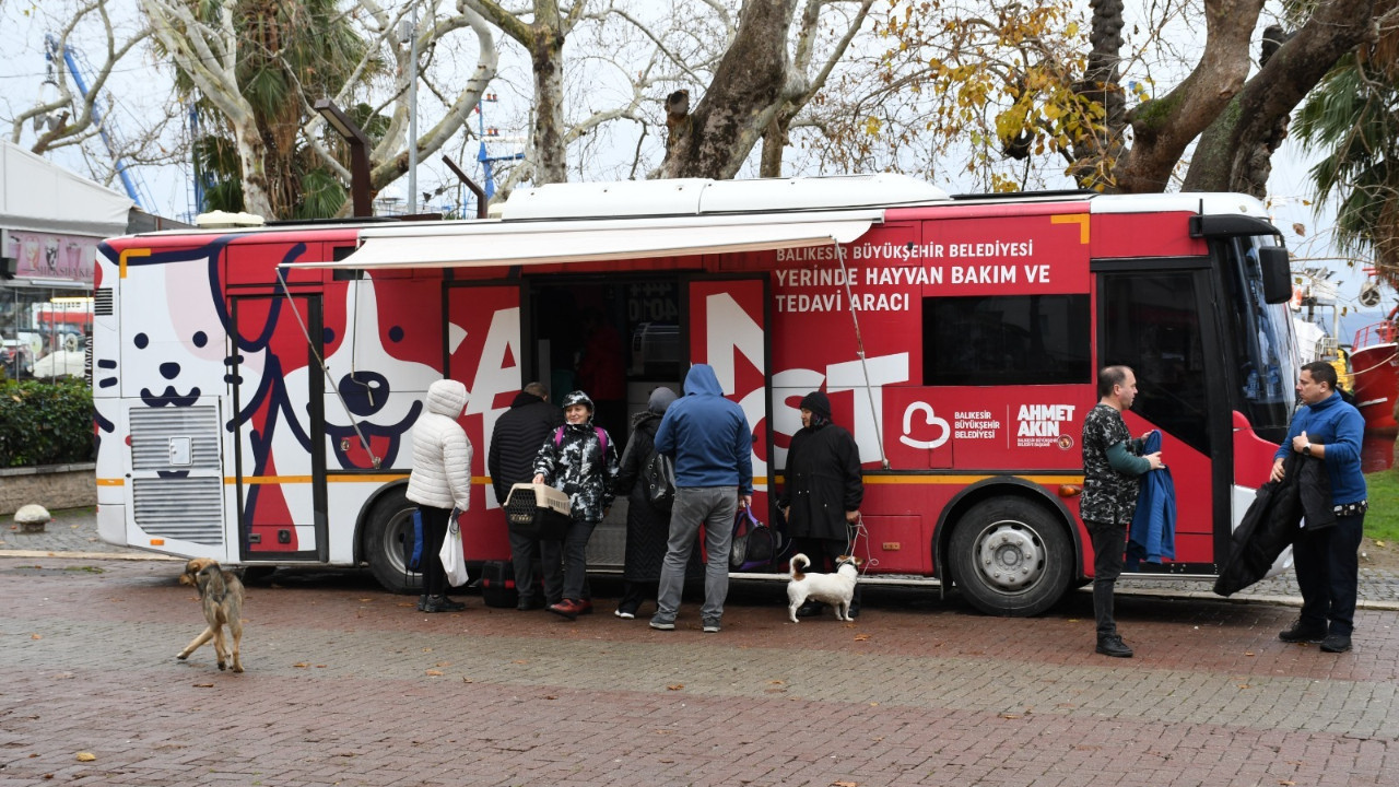 Balıkesir'de Can Dost Yerinde Hayvan Bakım ve Tedavi Aracı’nın Nisan-Mayıs programı belli oldu