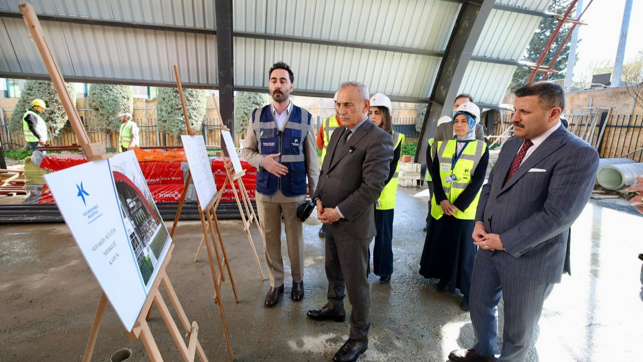 Küçükçekmece Belediye Başkanı Kemal Çebi ilçedeki yatırımları yerinde inceledi