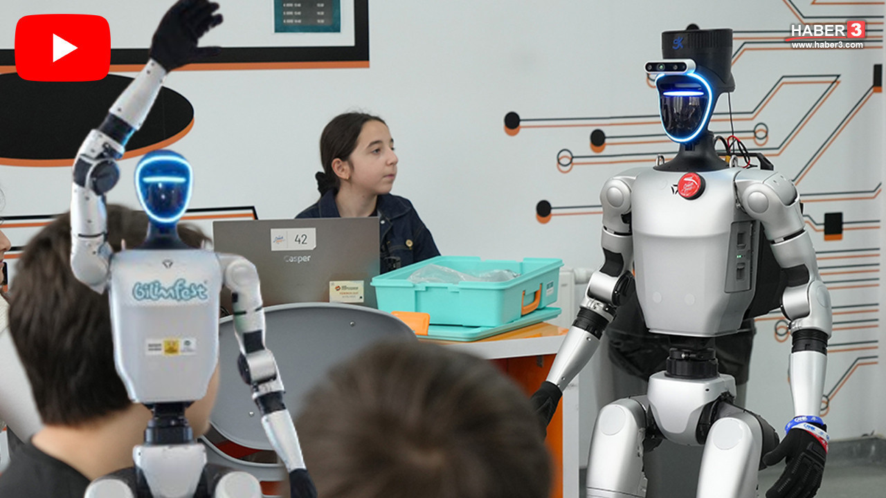 Türkiye'nin nüfusa kayıtlı ilk robotu şimdi de işbaşı yapıp mesaisine başladı