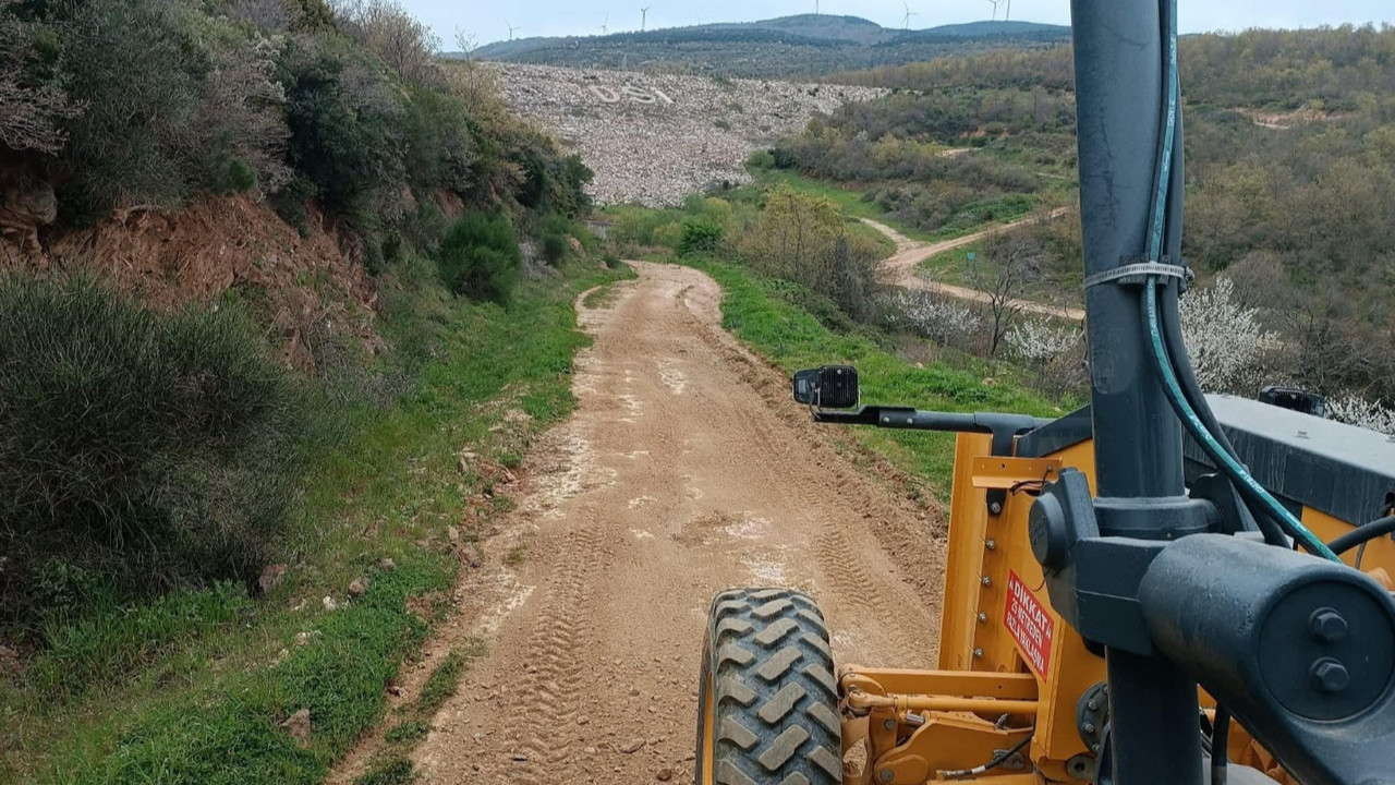 Bandırma'da yol ve altyapı çalışmaları aralıksız sürüyor
