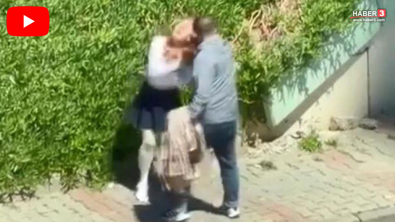 İstanbul'da sokak ortasında dehşet! Genç kadını yumruklayıp yardım etmek isteyenlere saldırdı