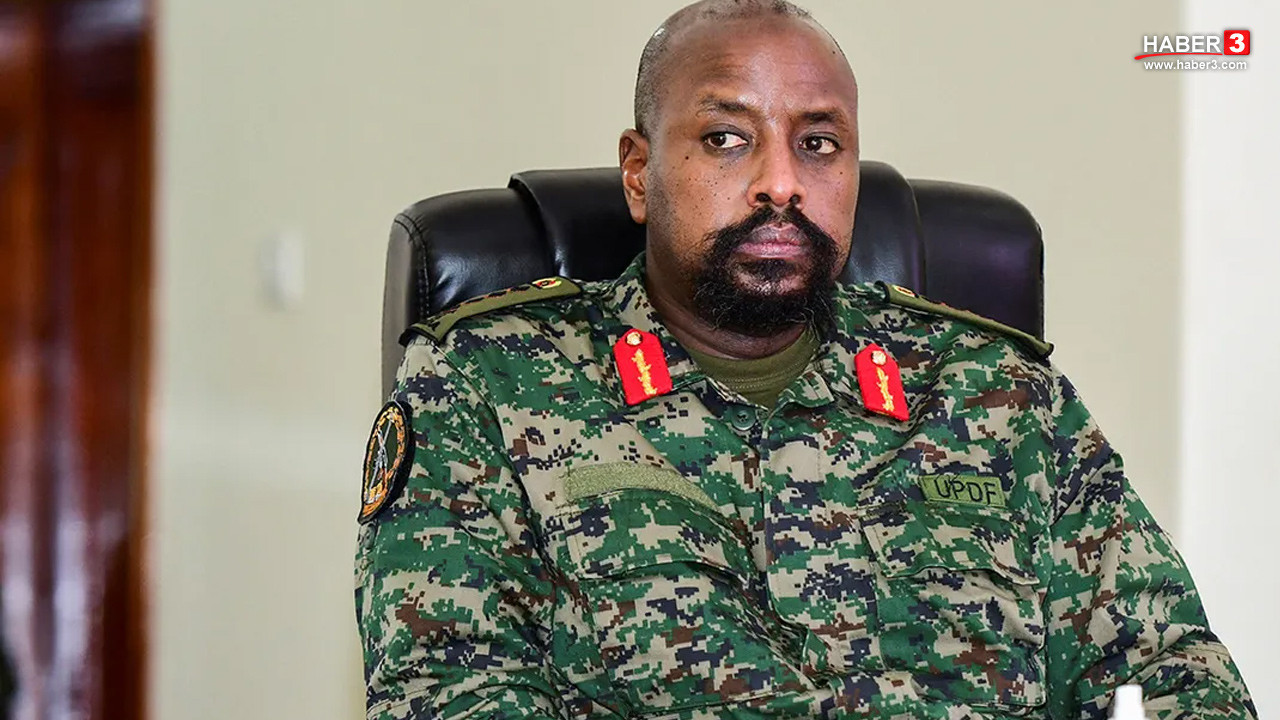 Türkiye'yi tehdit edip para istemişti... Ugandalı komutandan akılalmaz Türkiye paylaşımları