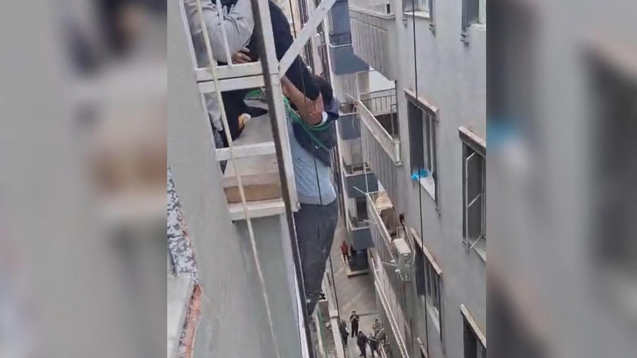 İnşaatta asansör faciası: İşçilerden biri düştü, diğeri asılı kaldı!
