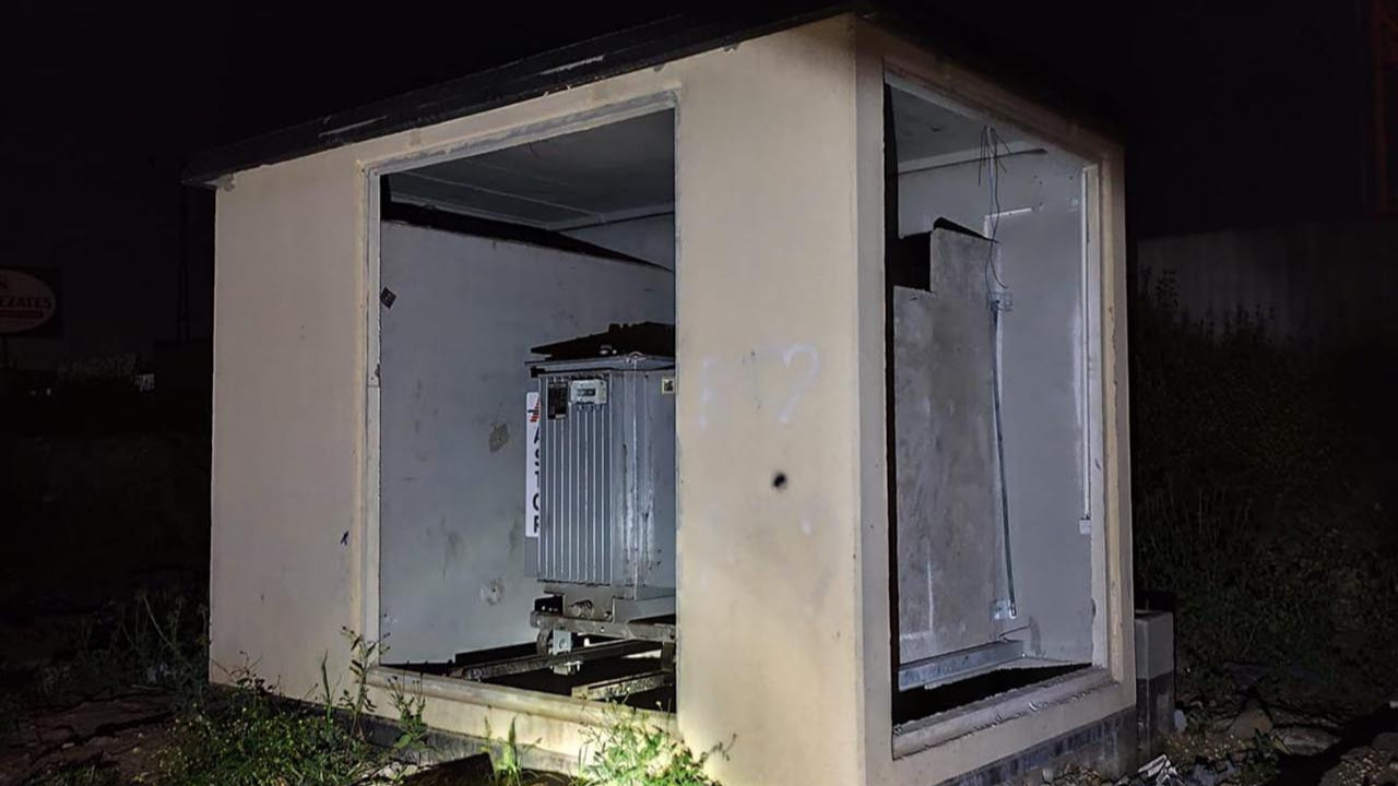 Trafoyu soyan hırsızlar bir ilçeyi elektriksiz bıraktı!