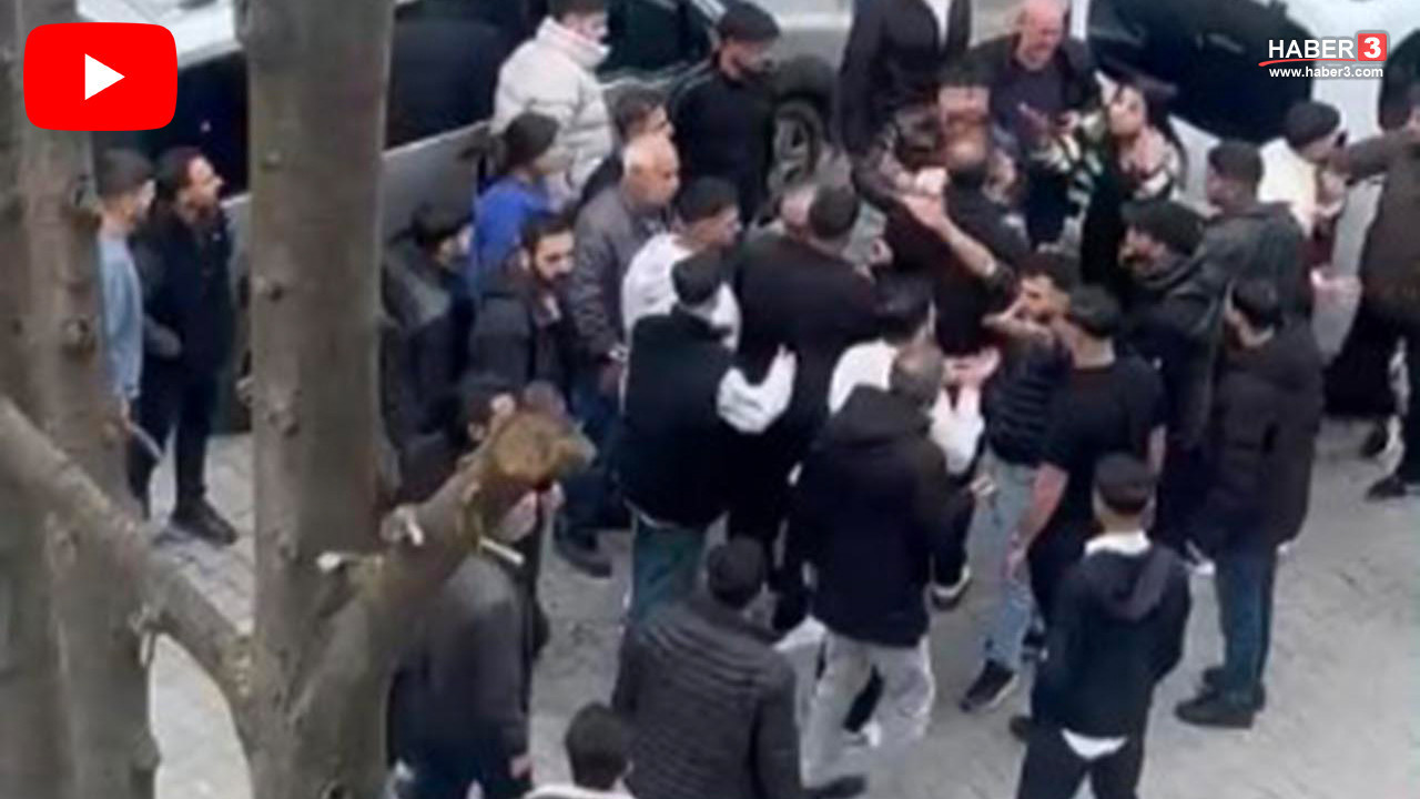 İstanbul'da sokak ortasında silahlı çatışma: Aileler de kavgaya karıştı, polis pazla müdahale etti!