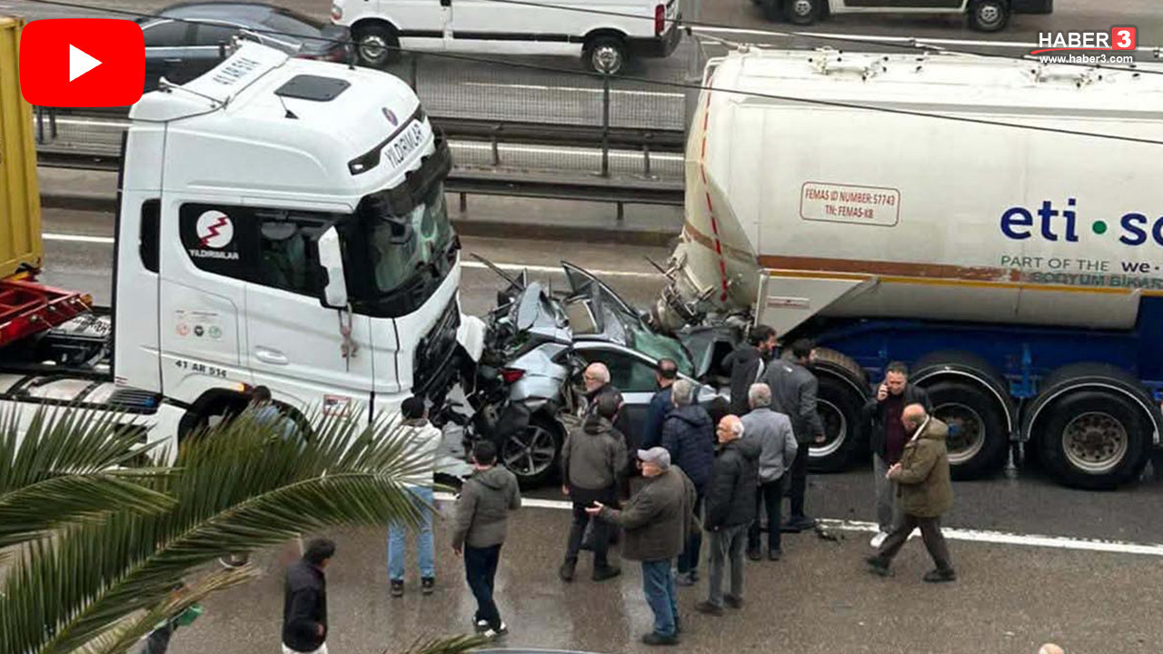 Mucize kurtuluş! İki tırın arasında kağıt gibi ezilen otomobilden sağ çıktı