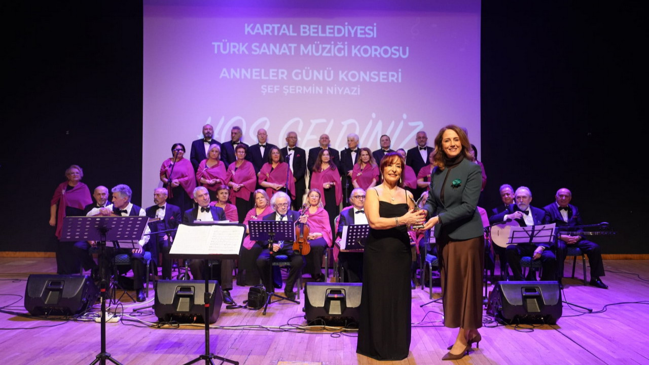 Kartal'da Anneler Günü coşkusu