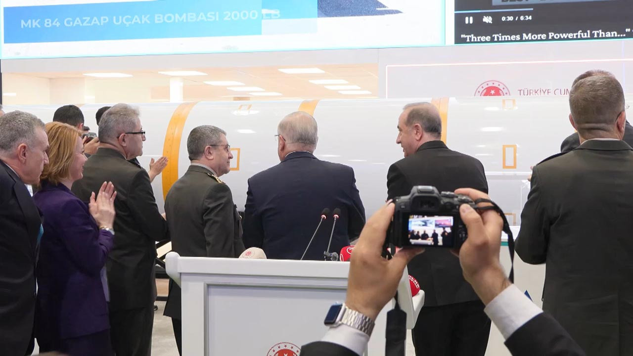 Göklerin yeni hakimi YILDIRIMHAN! Türkiye'nin kıtalararası füzesi ilk kez sahneye çıktı!