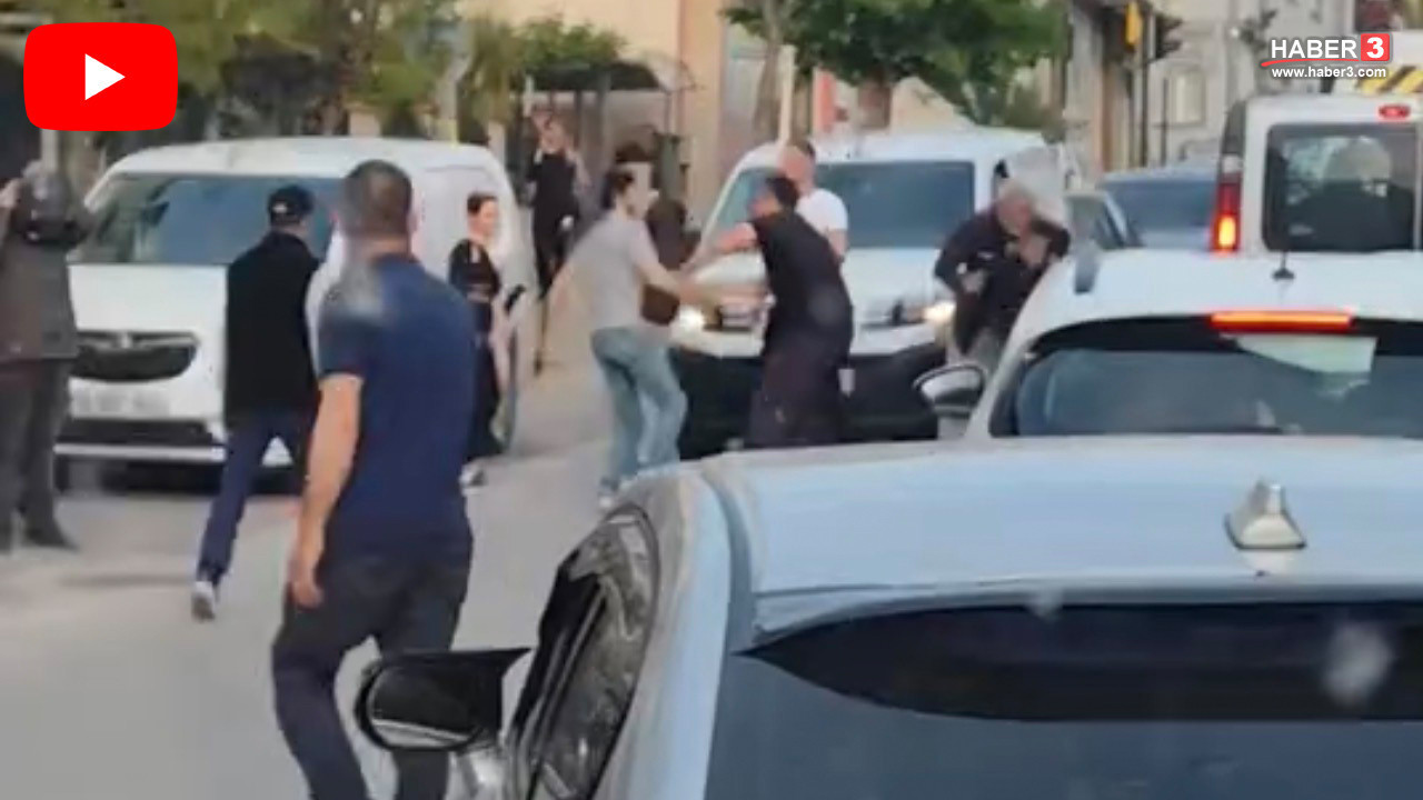Trafikte dehşet anları! Tartıştığı sürücüye döner bıçağıyla böyle saldırdı: O anlar kamerada
