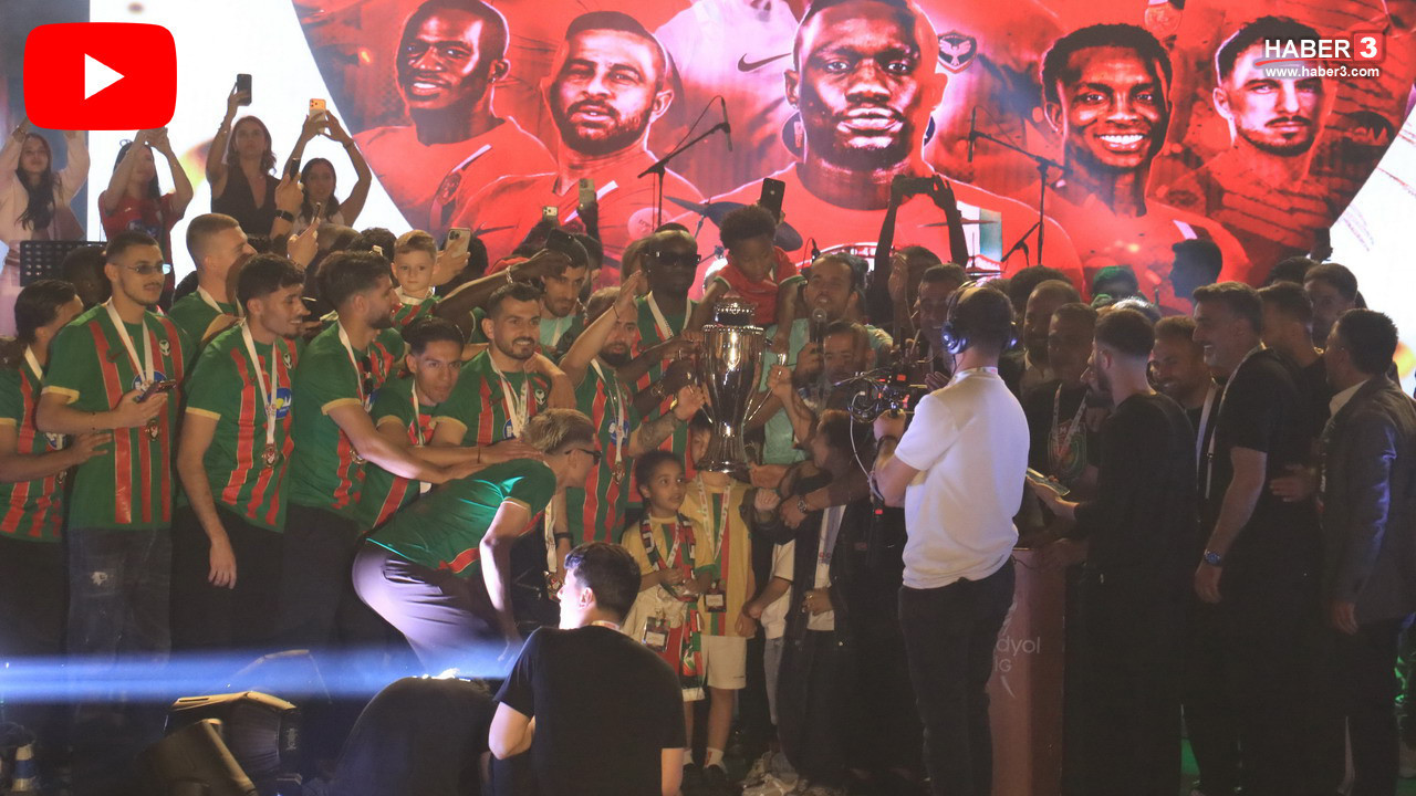 Diyarbakır’da tarihi gece: Süper Lig'e yükselen Amedspor kupasını on binlerin önünde aldı!