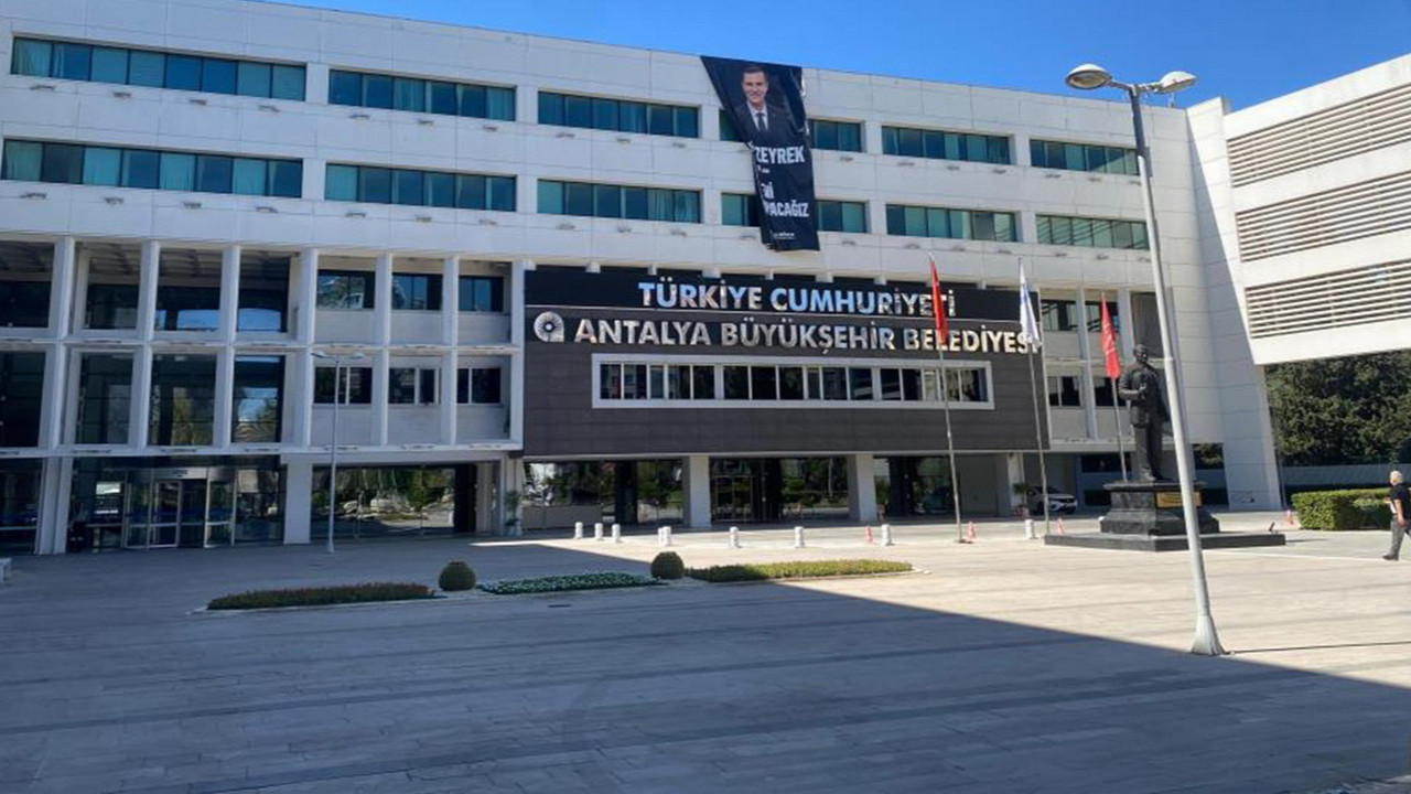 Antalya Büyükşehir Belediyesi operasyonunda yeni dalga: 3 ilde 25 gözaltı!