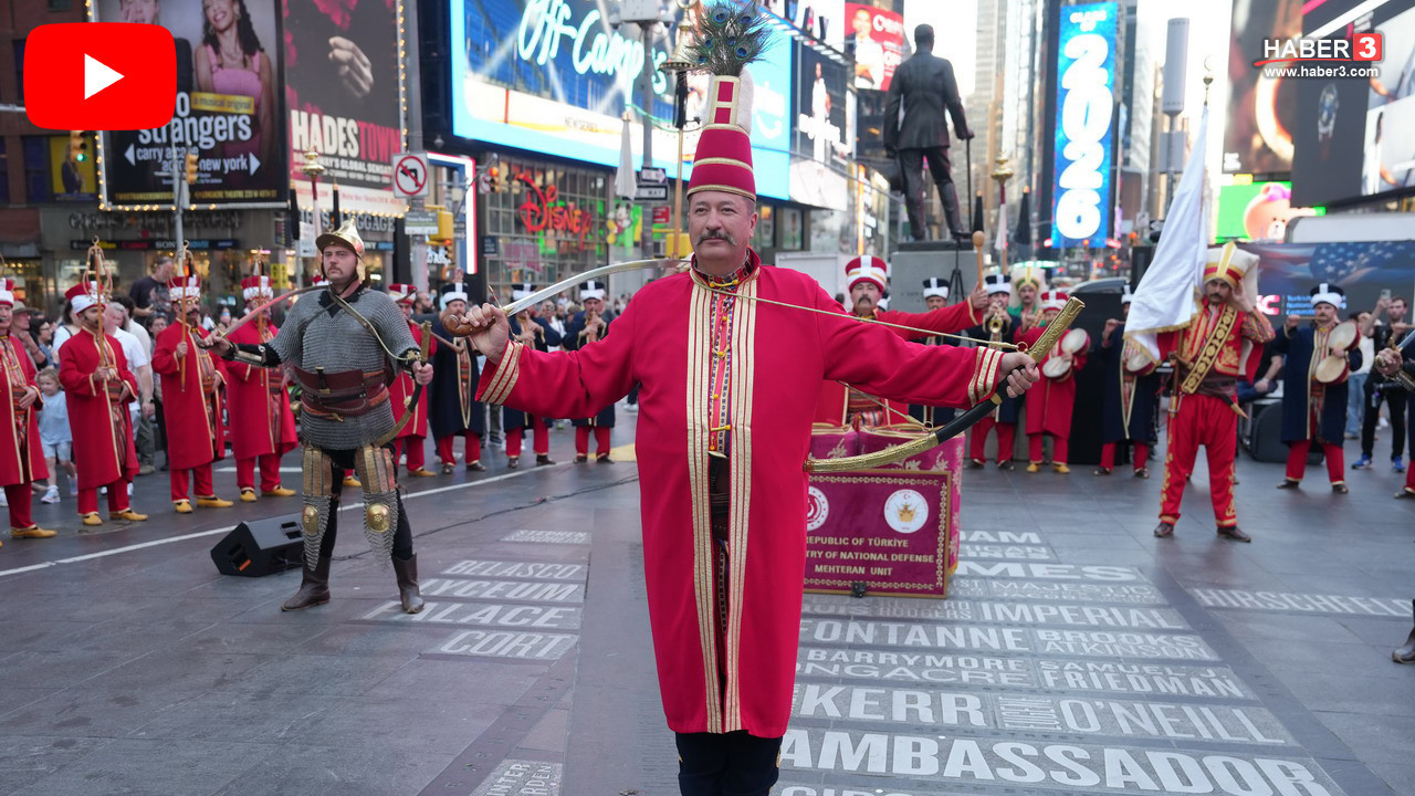 New York'un kalbinde Mehter şöleni... Times Meydanı'nda mehter marşları yankılandı
