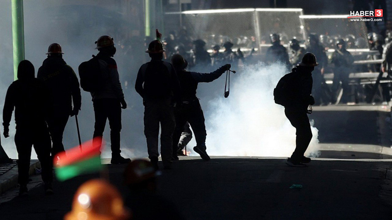 Bolivya'daki hükümet karşıtı siyasi ve ekonomik kriz protestoları şiddetlendi: 3 kişi öldü!