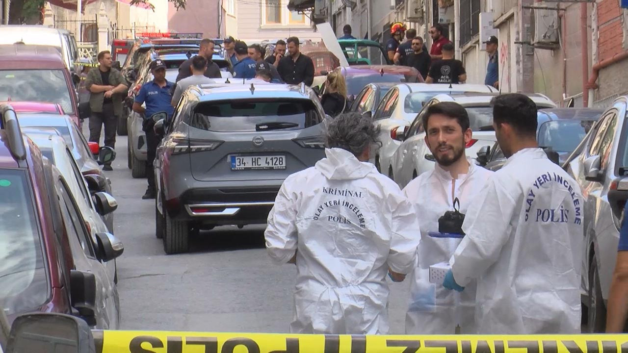 İstanbul'da korkunç olay: Cinnet getiren baba ailesini katletti!
