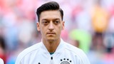 Almanya'dan AK Partili Mesut Özil'e ret!