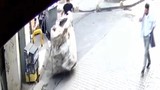 Bir anlık dalgınlık pahalıya patladı! Çöpten servet çıktı