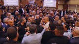 Meclis toplantısında ortalık karıştı: Üstüne yürüyüp, hakaret yağdırdılar!
