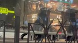 İstanbul'da tramvay durağı sapığına linç girişimi!