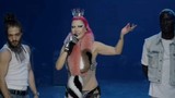 Hande Yener'den Harbiye konserine damga vuran ifadeler
