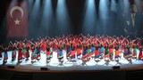 Küçükçekmece Belediyesi Halk Dansları Topluluğu yıl sonu gösterisi düzenledi