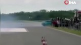 ''Drag'' yarışında sürücü seyircilerin arasına daldı: Çok sayıda yaralı var!