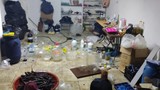 Tek kelimeyle iğrenç! Kaçak imalathaneye giren ekipler şoka uğradı