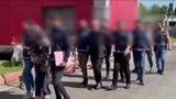 3 çocuk annesi 25 yaşındaki genç kadını elleriyle boğarak öldüren cani annesi çıktı!
