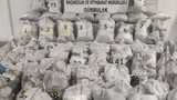 Kömüre emdirmişler: 1,8 ton uyuşturucu ele geçirildi