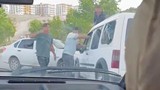 Trafikte dikkatli olun; çünkü yolu işte bu vandallarla paylaşıyoruz!