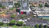 Manisa Büyükşehir Belediye Başkan Ferdi Zeyrek’e gözyaşlarıyla veda etti