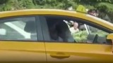 Bir trafik magandası daha: Trafikte cinayet girişimi saniye saniye kamerada!