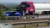 Trafik magandaları otoyolu savaş yerine çevirdi! Linç girişimi kamerada