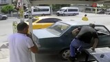Film sahnelerini aratmayan olay: Gözünü bile kırpmadan koşup yetişti...