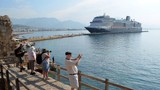 Antalya'da kruvaziyer turizminde 12 yıl sonra ilk yaşandı