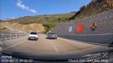 Otoyolda ters yöndeki ''tam gaz trafik teröristi'' ortalığı birbirine kattı!