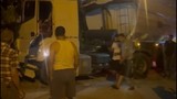 Direksiyon başında uyuyan TIR sürücüsü ortalığı savaş alanına çevirdi