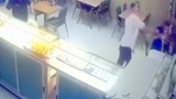 Cinayetten cezaevinde yatmıştı... Tahliye oldu, bir kişiyi bıçakladı!