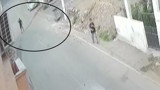 Önce dayısını vurdu, sonra kafasına sıktı!